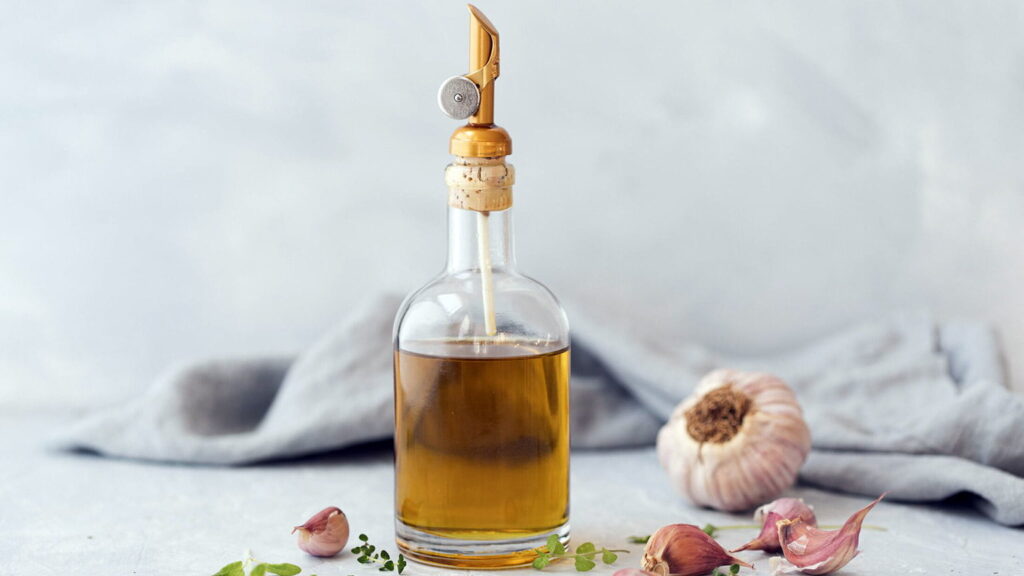 How to Make Garlic Infused Olive Oil?